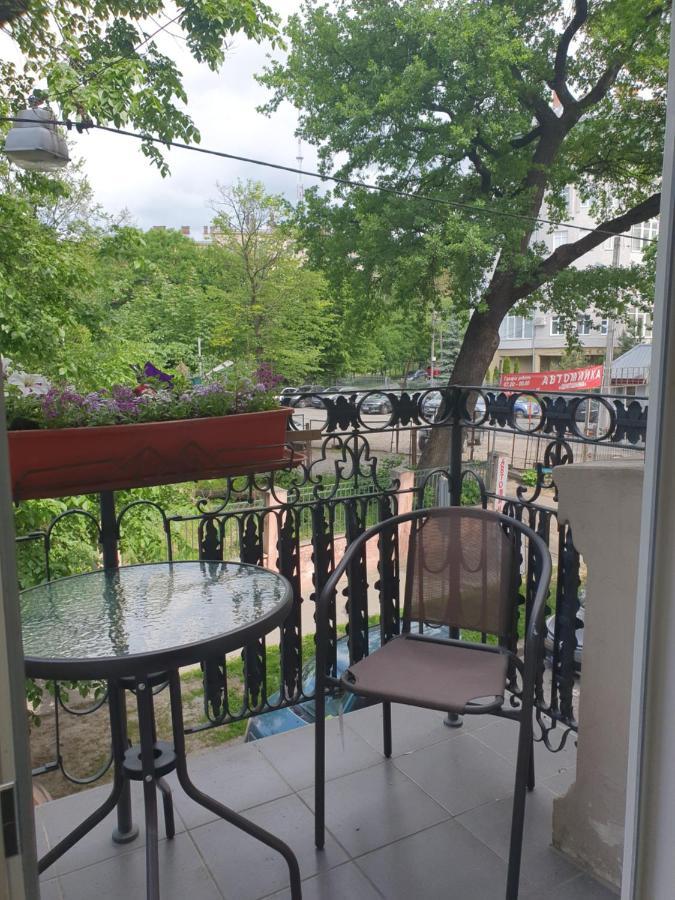 Апартаменти У Шевальє. Lviv Kültér fotó