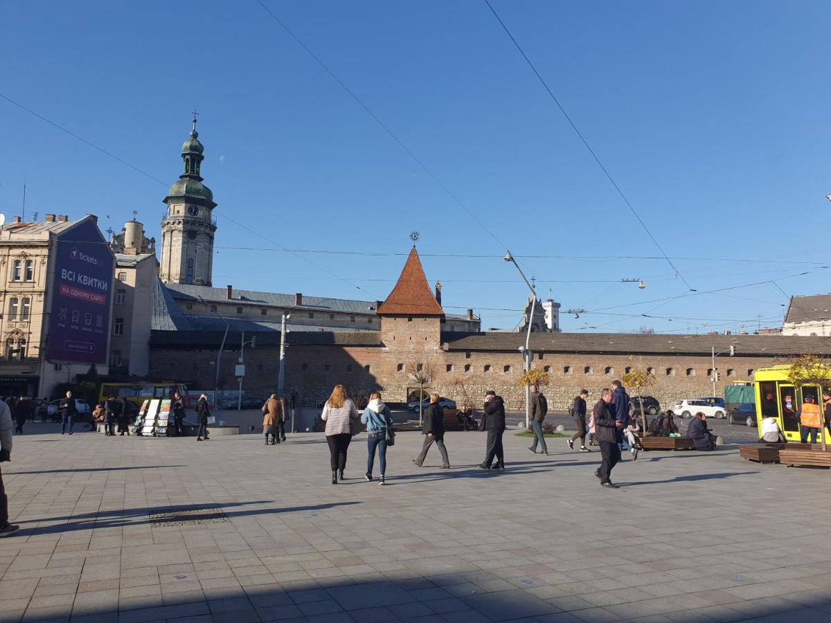 Апартаменти У Шевальє. Lviv Kültér fotó
